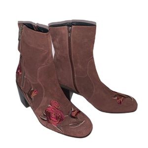 Kanna Embroidered Suede Leather Boots Size 39 (8.5) Made In Spain